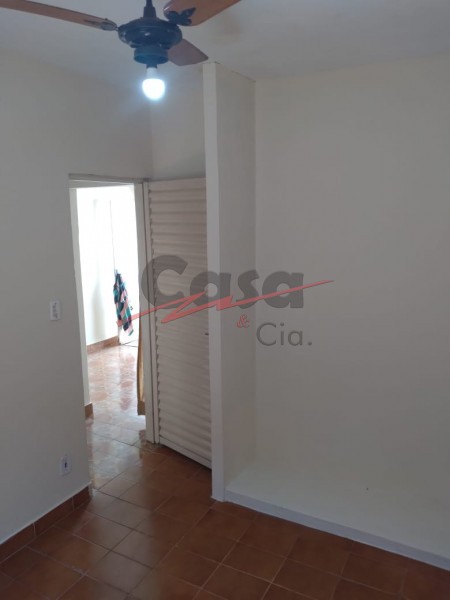 Casa para alugar com 1 quarto, 78m² - Foto 11