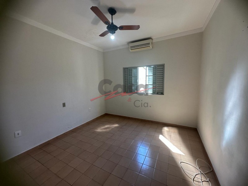 Casa para alugar com 3 quartos, 68m² - Foto 8