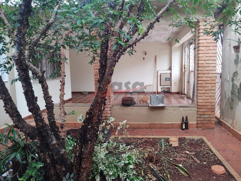 Casa à venda e aluguel com 3 quartos, 116m² - Foto 4