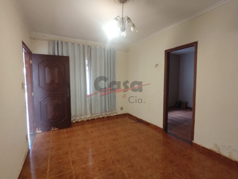 Casa à venda e aluguel com 3 quartos, 116m² - Foto 7