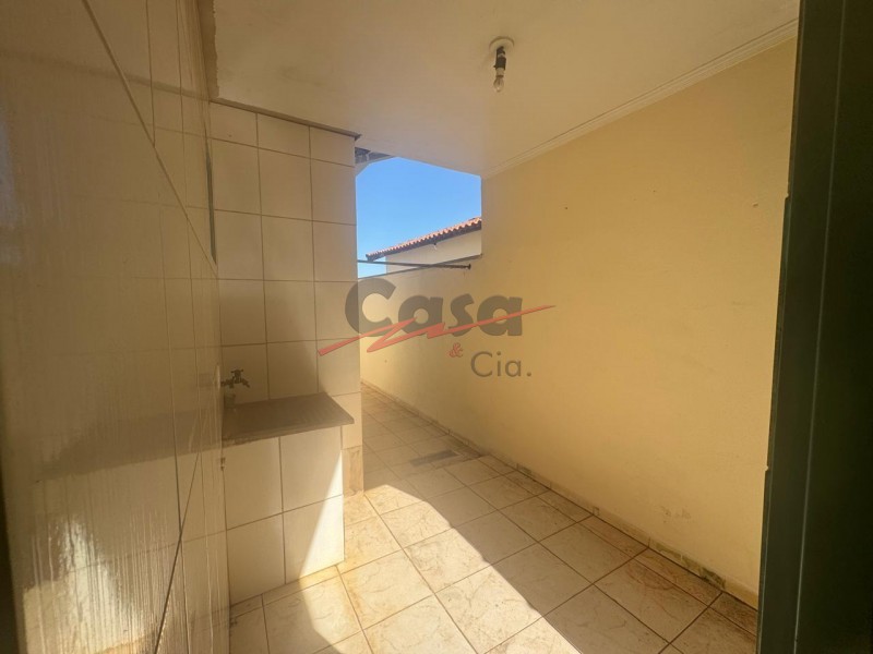 Casa para alugar com 2 quartos, 60m² - Foto 10