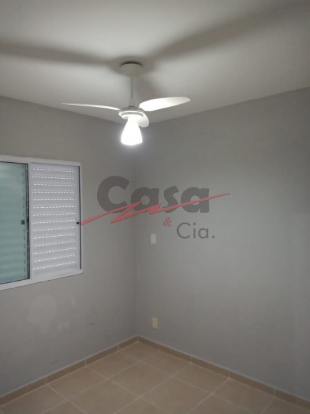 Apartamento para alugar com 2 quartos, 43m² - Foto 17