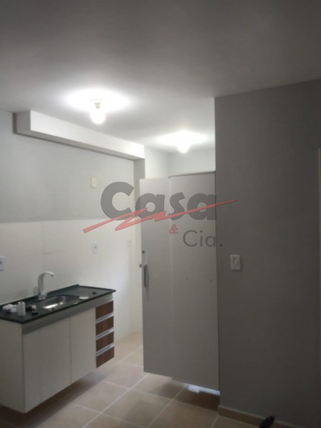 Apartamento para alugar com 2 quartos, 43m² - Foto 13