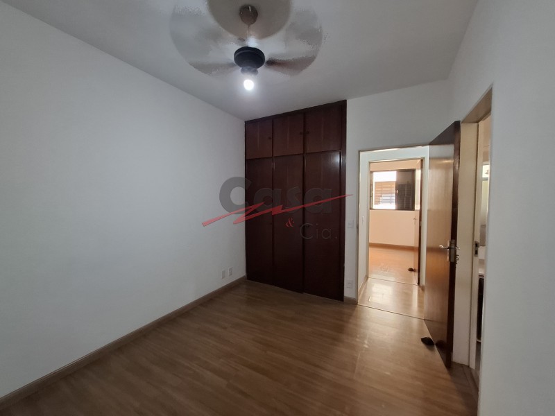 Apartamento para alugar com 3 quartos, 94m² - Foto 25