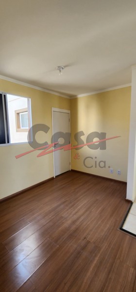 Apartamento para alugar com 2 quartos, 42m² - Foto 10